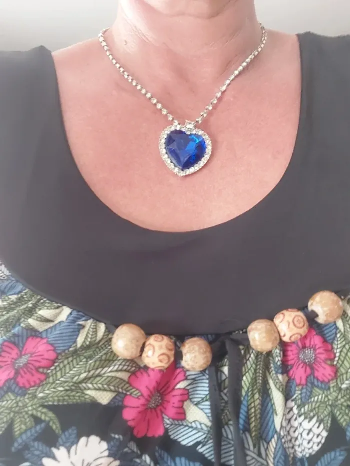 Pendentif  collier bleu le cœur de l océan - photo numéro 4