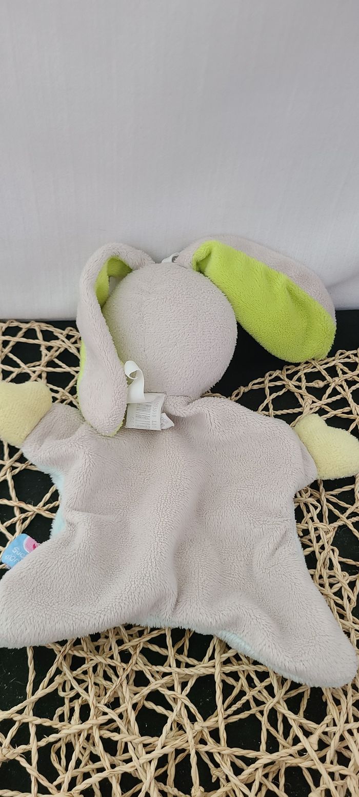 Doudou lapin beige bleu blanc vert lune étoiles SUCRE D'ORGE - photo numéro 2