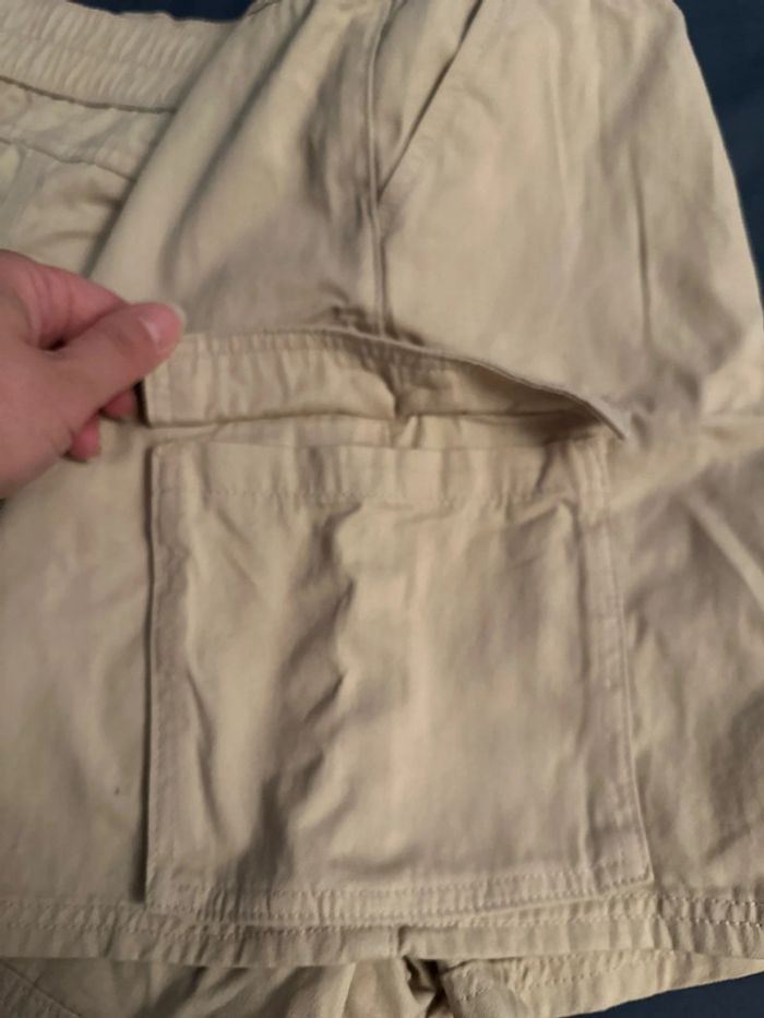 Short à poches - taille XL Primark -> 46/48 EU - photo numéro 3