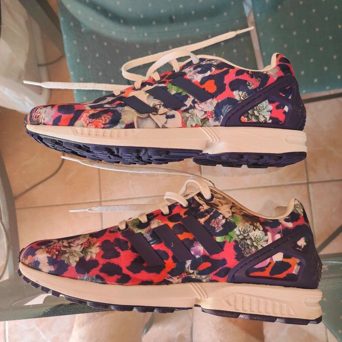 Baskets Adidas torsion motif fleurs - photo numéro 3