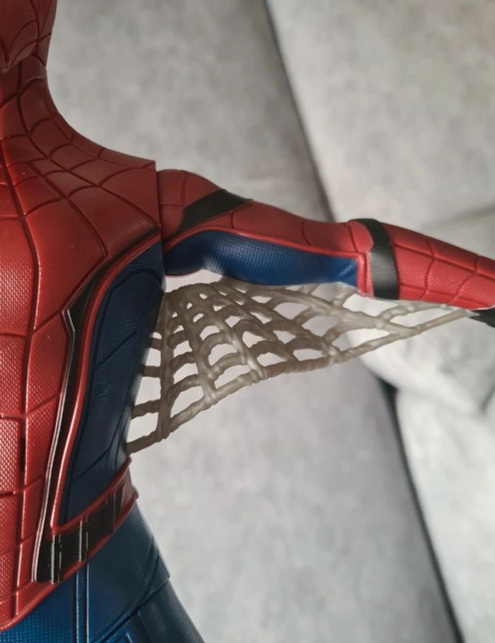 Spiderman interactif 40 cm - photo numéro 2