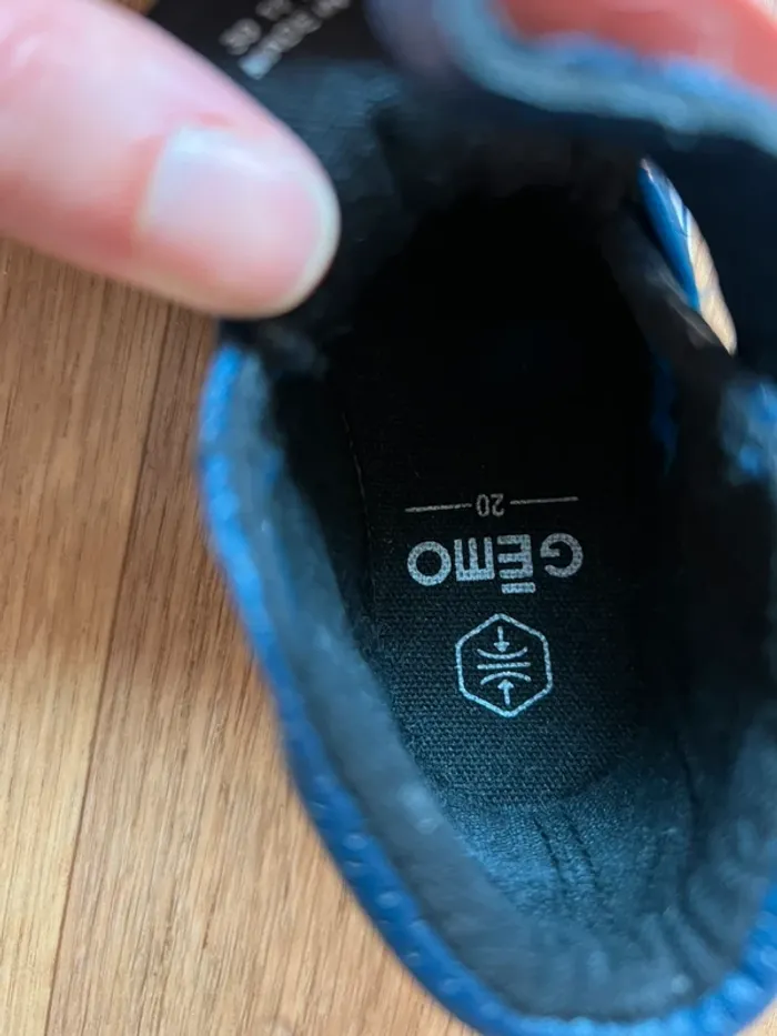Chaussures bébé taille 20 bleu - photo numéro 4