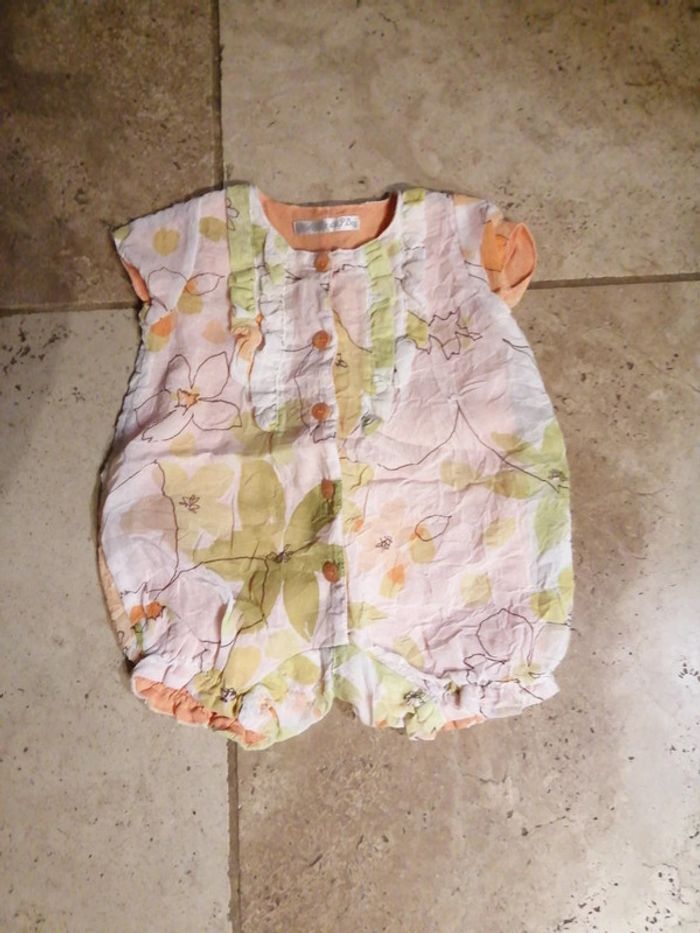 Barboteuse fille en 6 mois