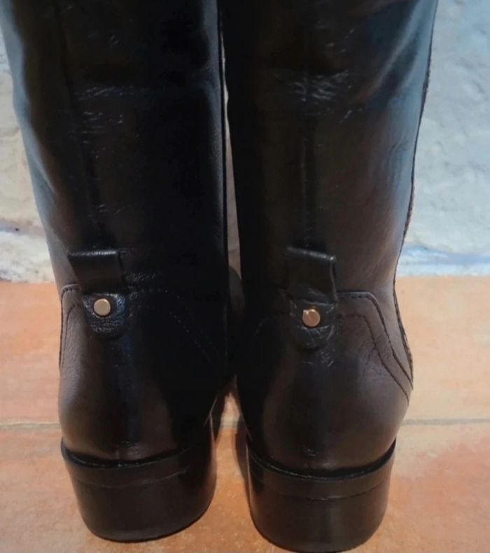 Superbe botte haute en cuir noir aldo neuve  pointure  36 - photo numéro 4