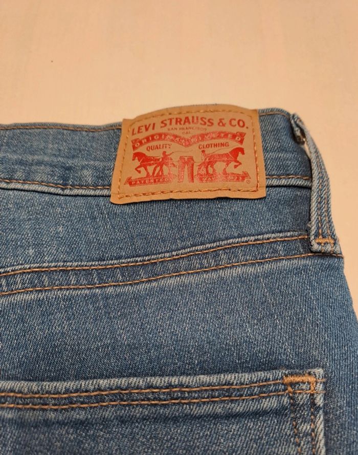 Jeans Levi's 28x32 - photo numéro 3