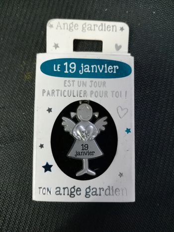 Pendentif ange 19 janvier