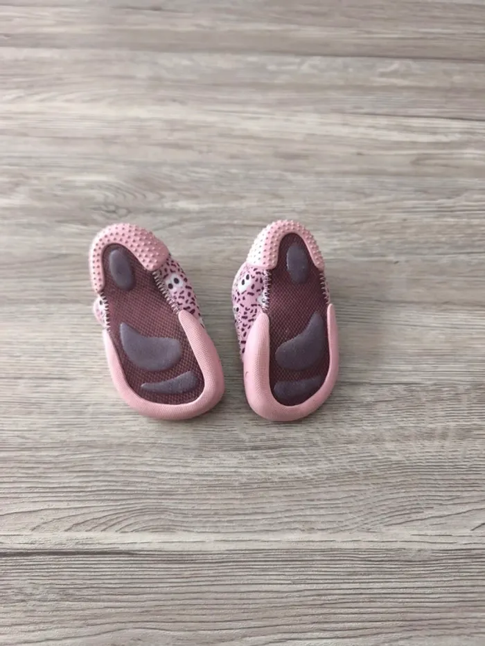 Chaussures chaussons souples Decathlon - photo numéro 2