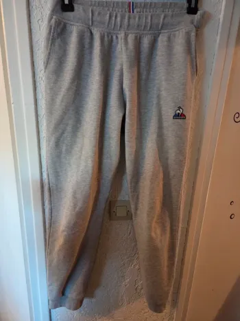 Jogging le coque sportif gris