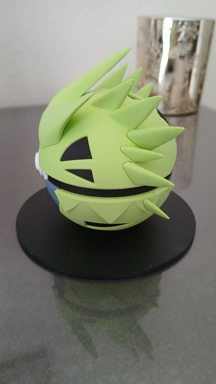 Pokeball Tyranocif - photo numéro 2