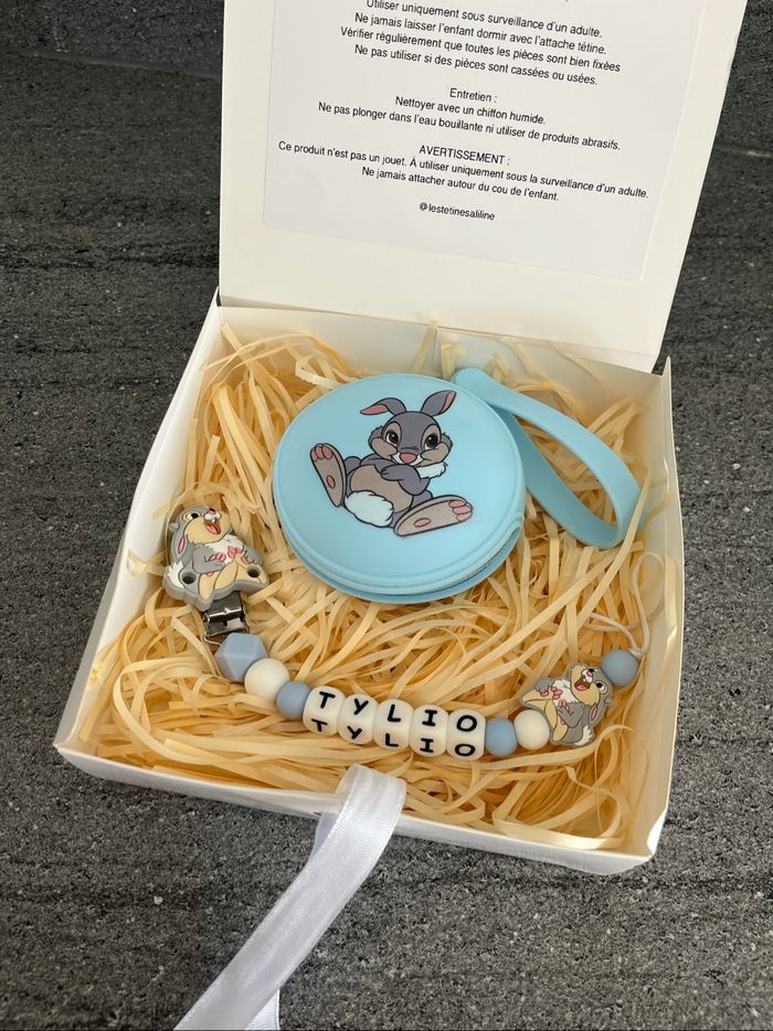 Attache tétine personnalisée - photo numéro 2