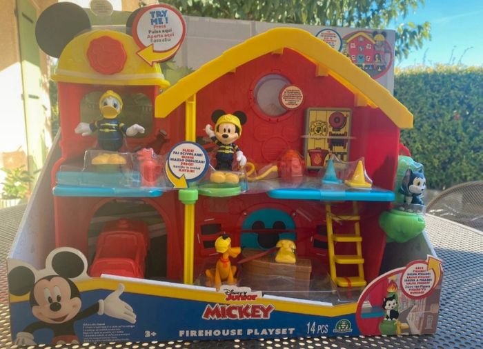 Disney la caserne de pompier Mickey neuve - photo numéro 3