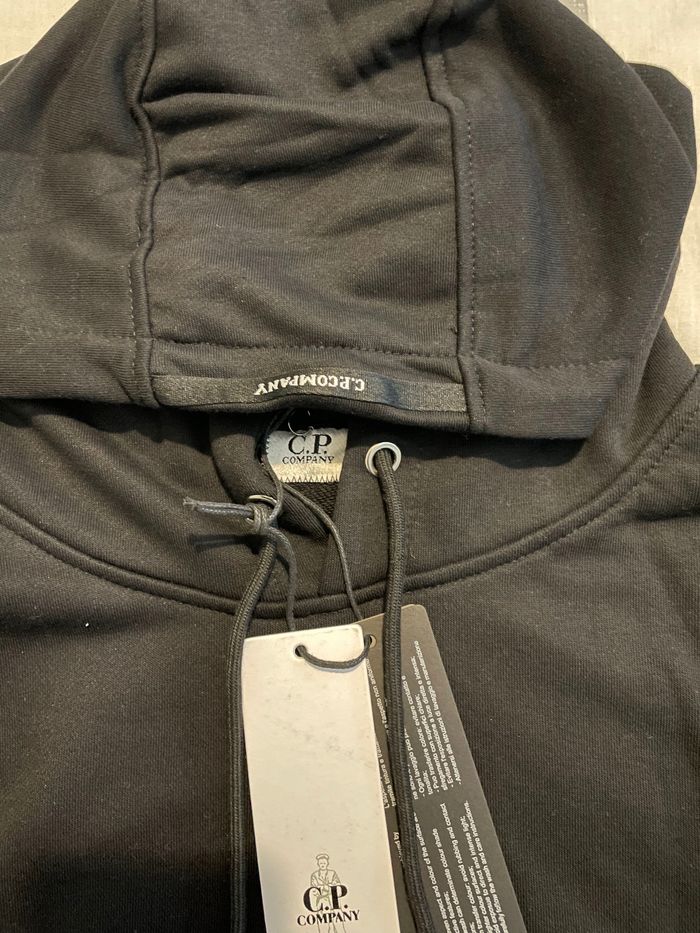 Sweat à capuche C.P. Company – Neuf avec étiquettes, Taille L - photo numéro 4