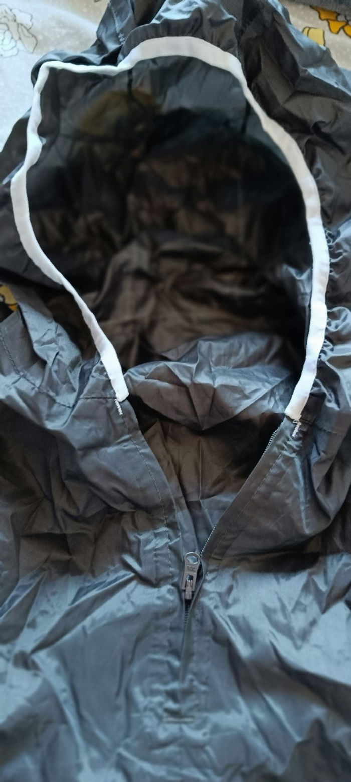 K way imperméable Quechua neuf taille 14-16  ans - photo numéro 2