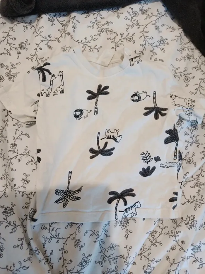 Tee shirt H&M blanc jungle 74cm