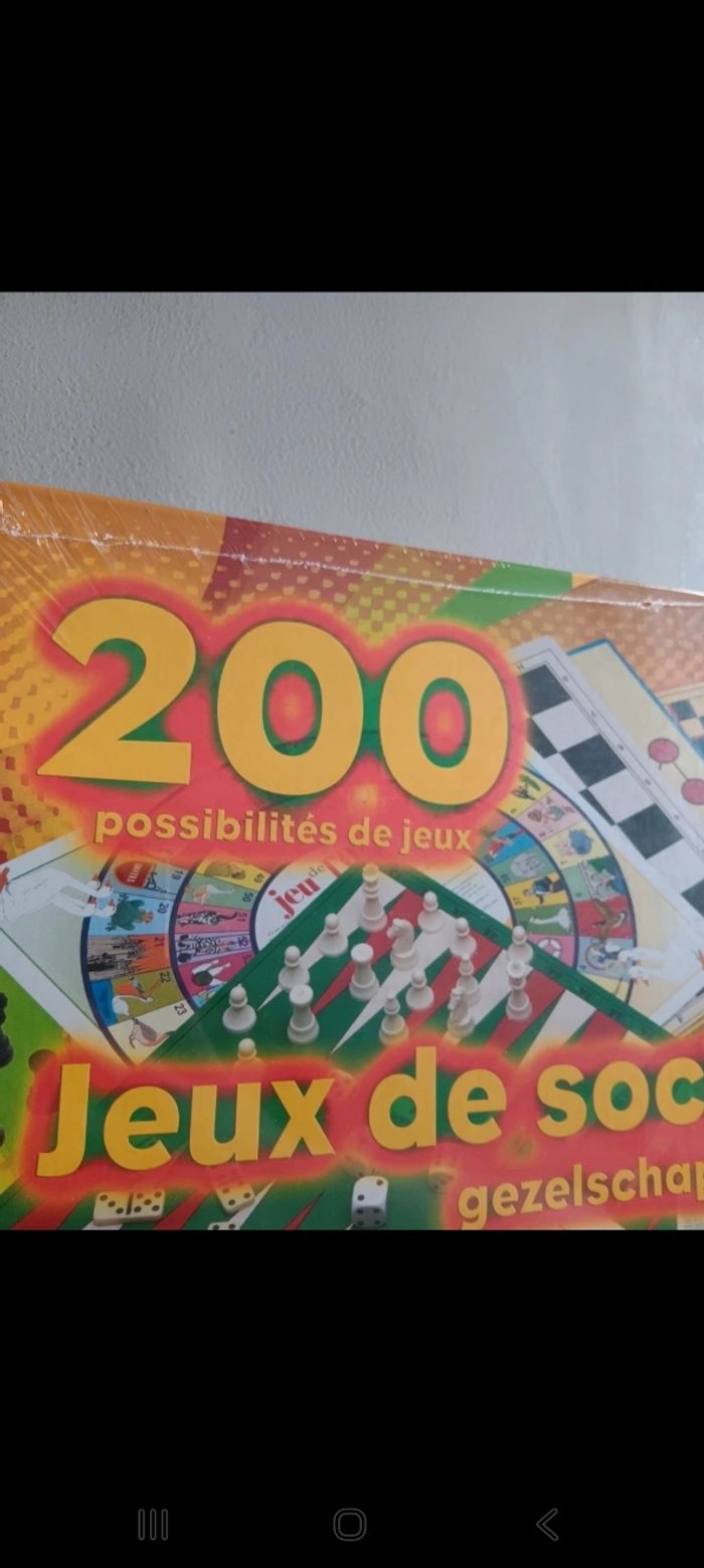 Boîte de jeux de société neuf - photo numéro 3