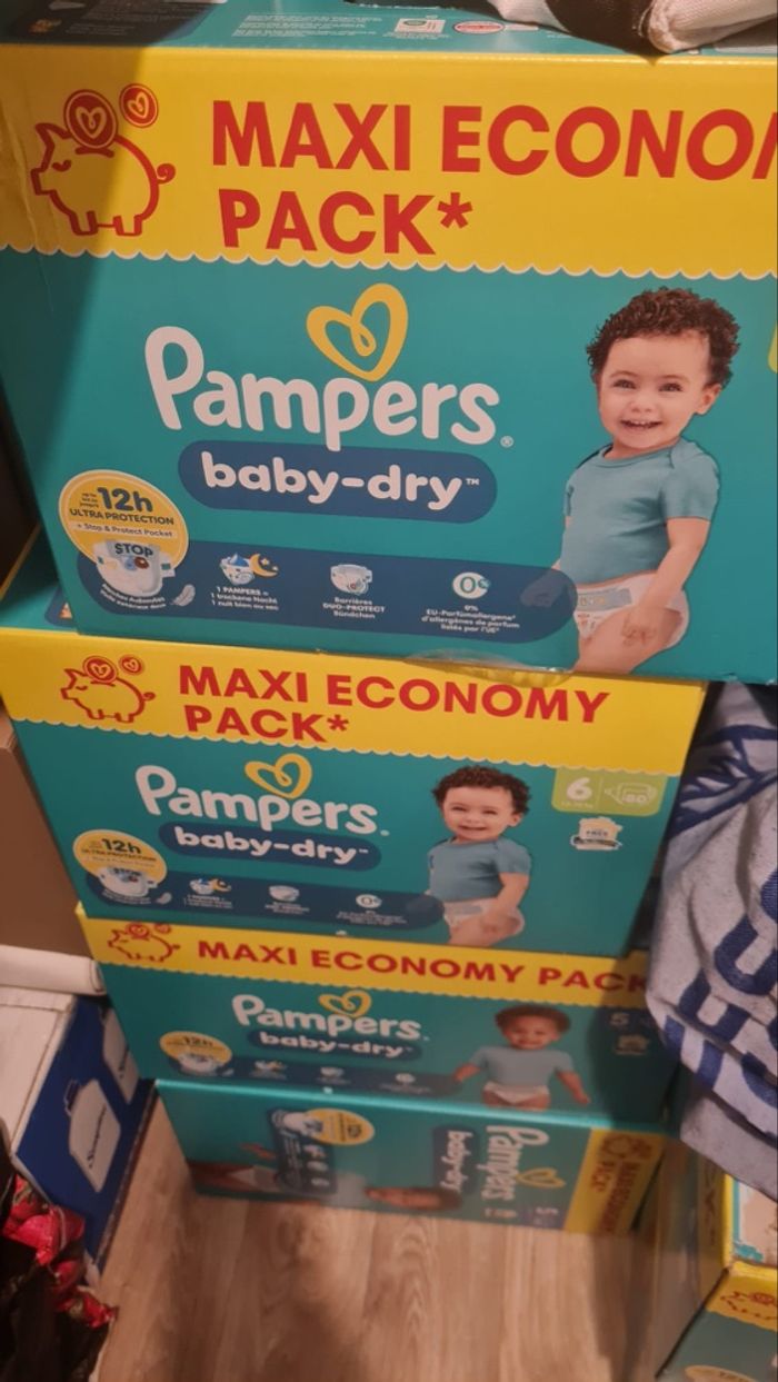 Couche pampers - photo numéro 3