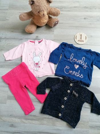 Lot de vêtement 1 mois fille