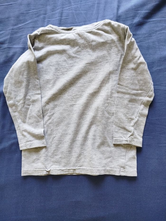 Pantalon et tee shirt - photo numéro 6