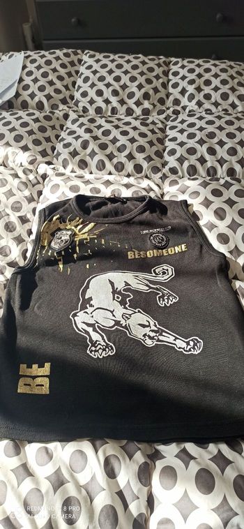 Lot de t shirts polos et chemisettes 10 ans