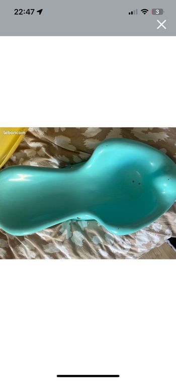 Réducteur de baignoire bébé