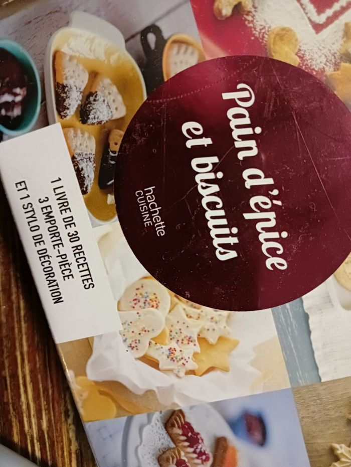 2 coffrets cadeau Macarons/ Biscuits 🎁 NEUF - photo numéro 10