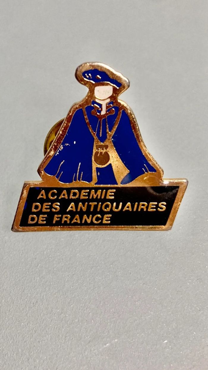 Pin’s académie des antiquaires de France