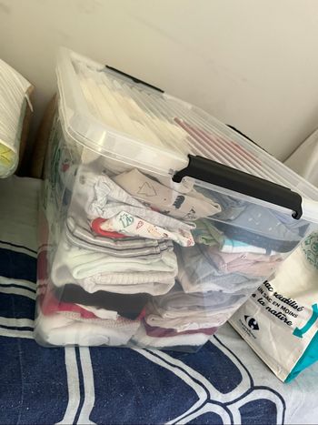 8kg de vêtements mixte bébé 0 et 1-3 mois