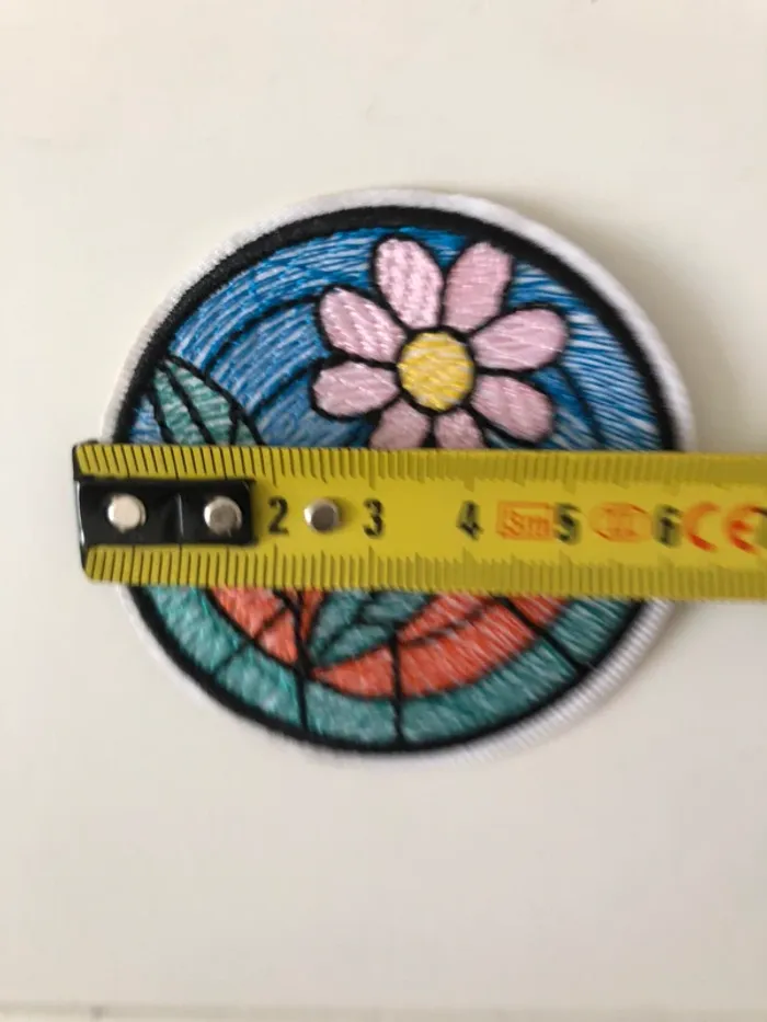 Écusson patch brodé fleur 🌺 neuf - photo numéro 2