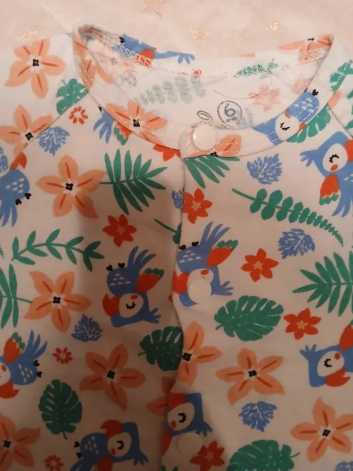 Pyjama leger - photo numéro 2