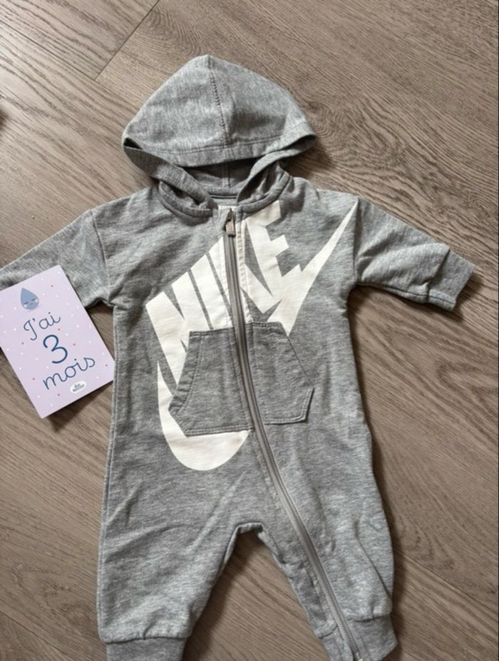 Combinaison Nike