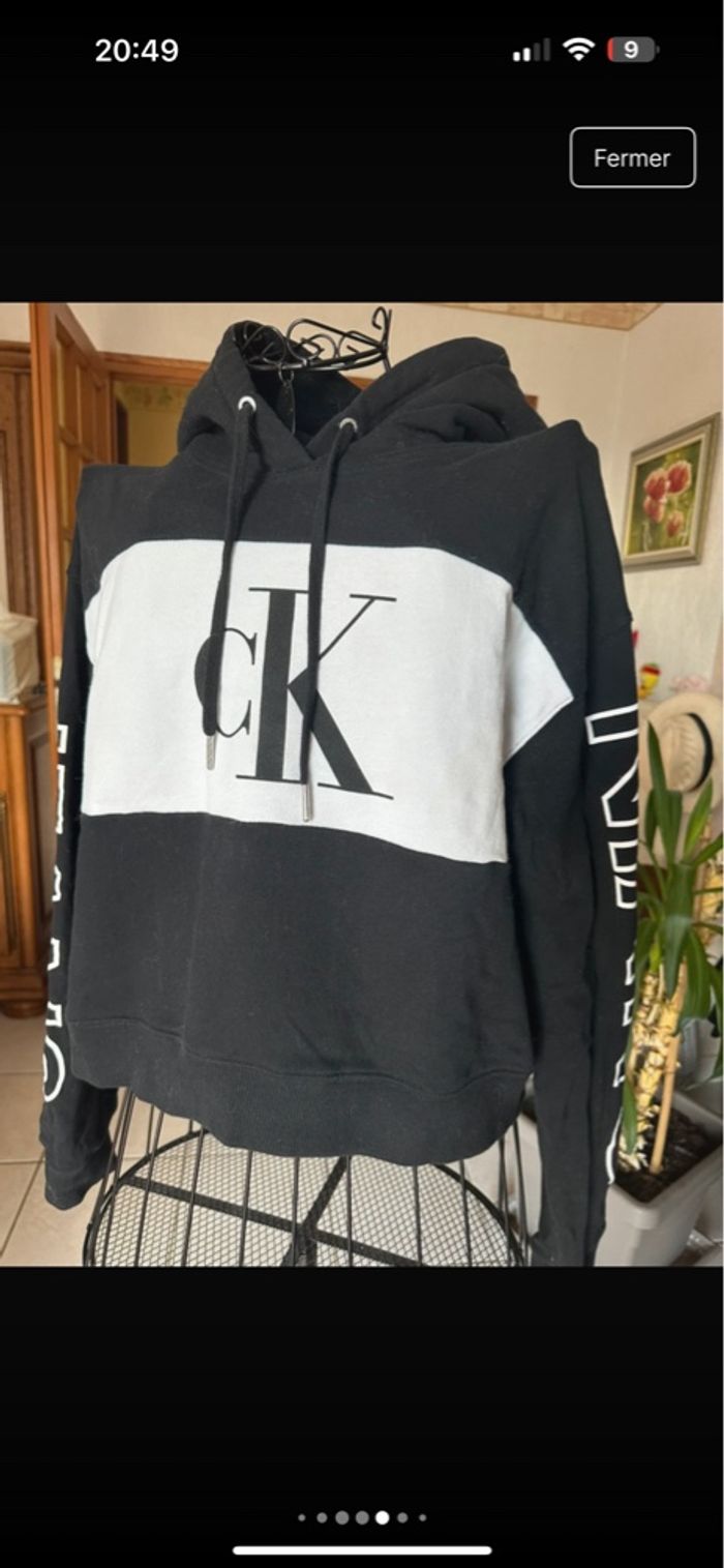 Sweat Calvin Klein noir et blanc femme - photo numéro 2