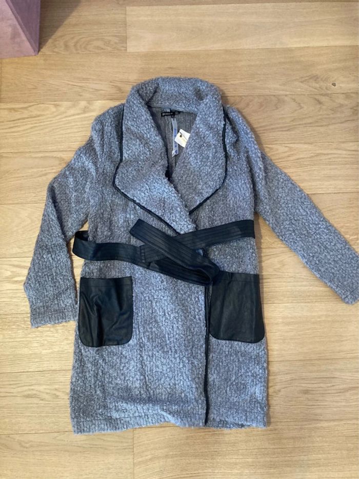 Neuf - Veste stradivarius M - photo numéro 4