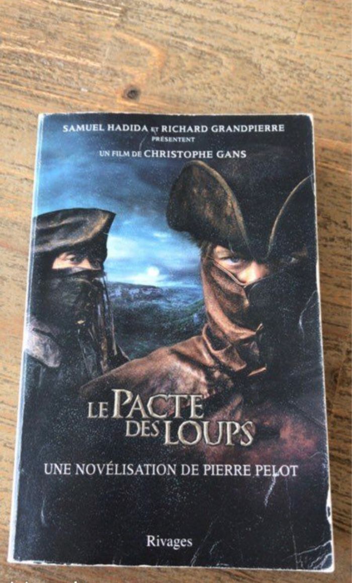 Le pacte des loups