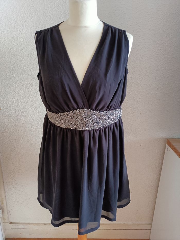 Lot de 5 robes - photo numéro 2