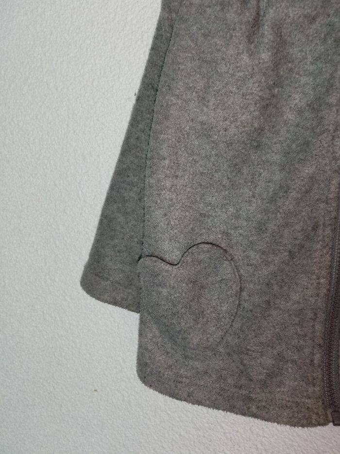 3 ans  kidkanai veste, gilet polaire zippé gris poche en forme de cœur toutes saisons /Excellent état - photo numéro 9