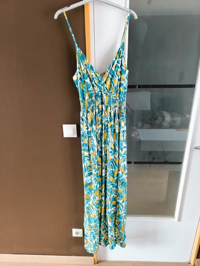 Robe longue imprimée tropicale verte et dorée femme 40/42