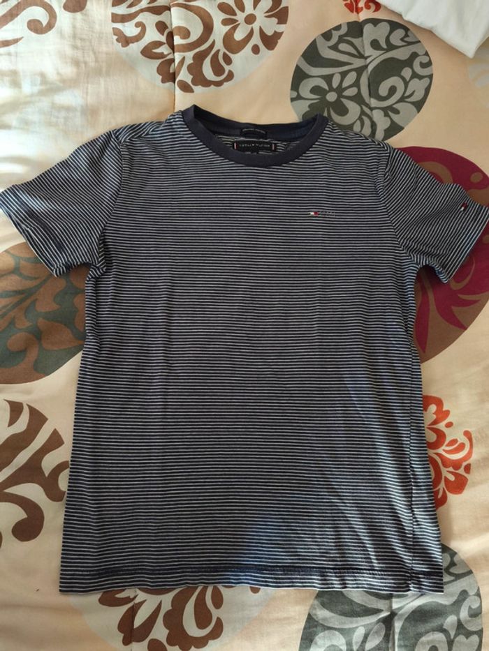 Tee shirt Tommy Hilfiger 10 ans