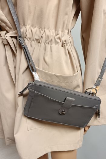 Pochette cuir bandoulière