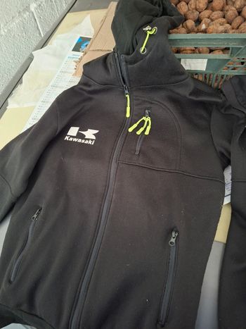 Gilet et polo  moto kawasaki