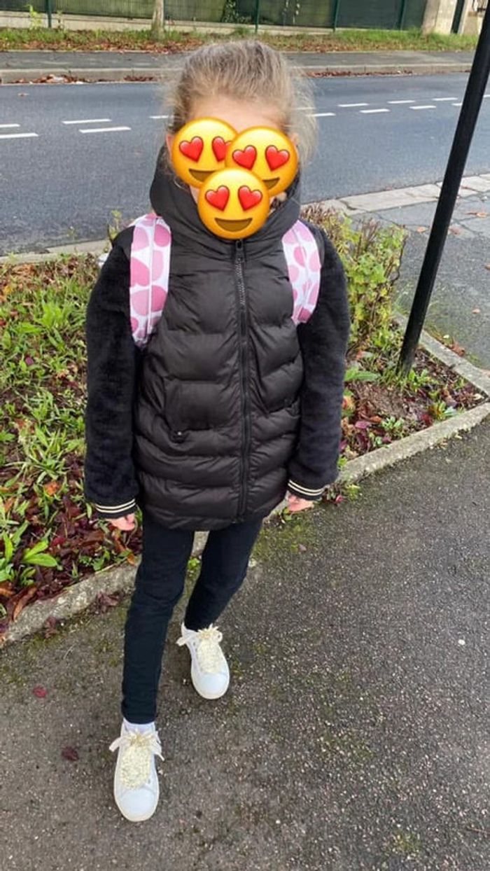 Doudoune Zara taille 8/9 ans - photo numéro 2