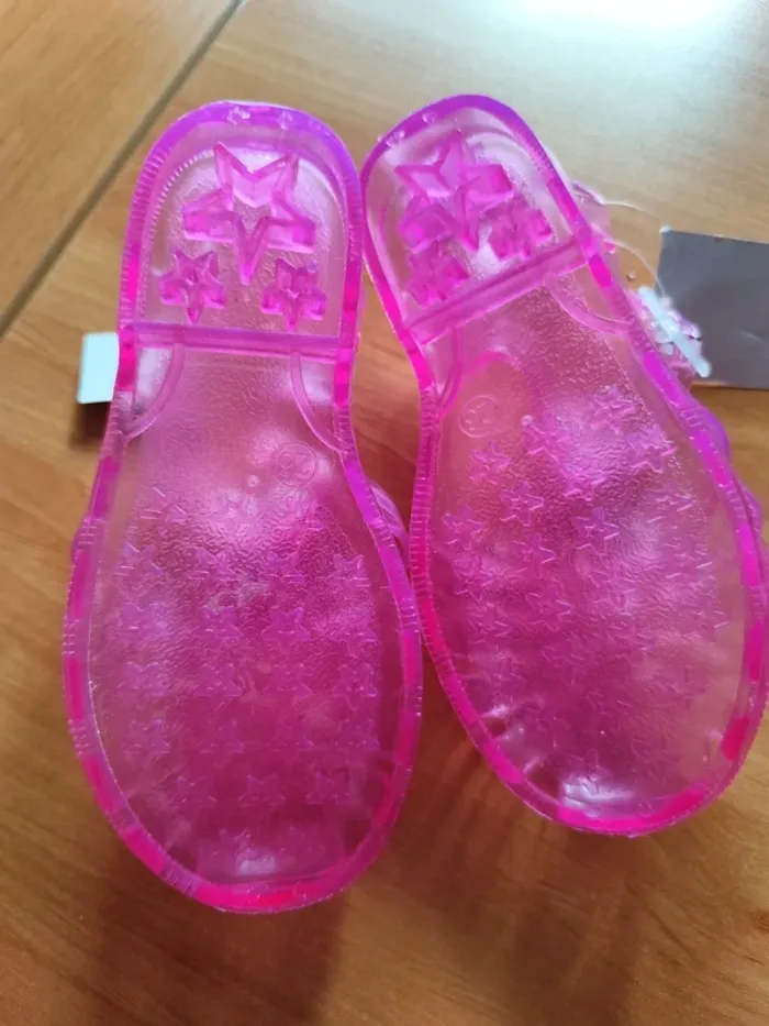 Chaussures de plage - photo numéro 2