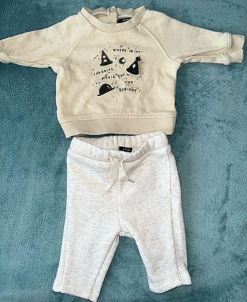 Ensemble taille 1 mois en très bonne états
