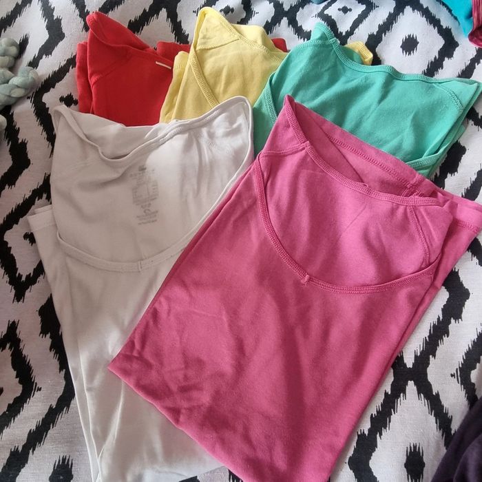 Lot de 5 t-shirts 2xl neufs oxylane domyos Décathlon élastane jamais portés neufs sans étiquettes - photo numéro 5