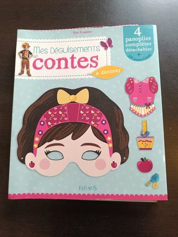 Livre d'activités MES DÉGUISEMENTS DE CONTES