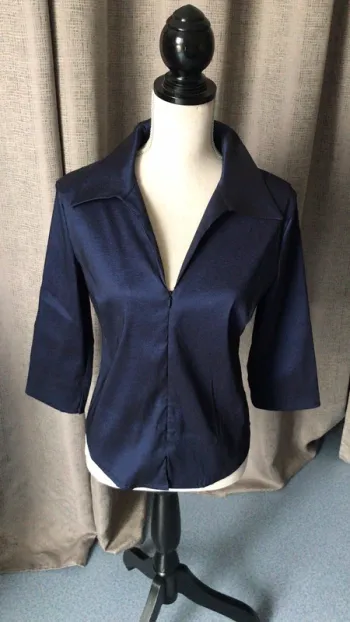 Chemise manches trois quarts