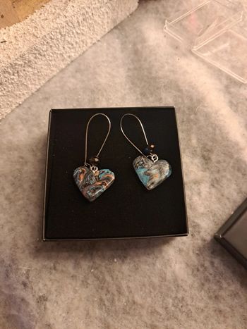 Boucles d'oreilles pendante avec pâte polymere multicolore