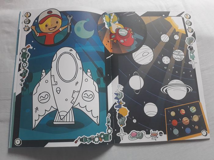 Coloriage Drawy Book - Marty & The Alien - photo numéro 10
