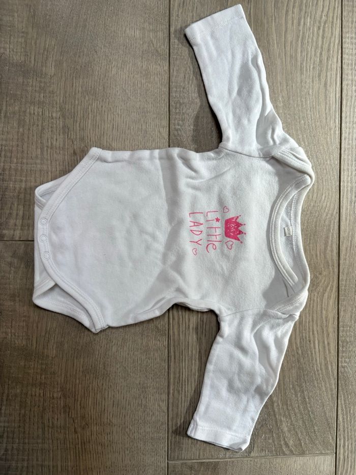 Lot de bodys - photo numéro 10