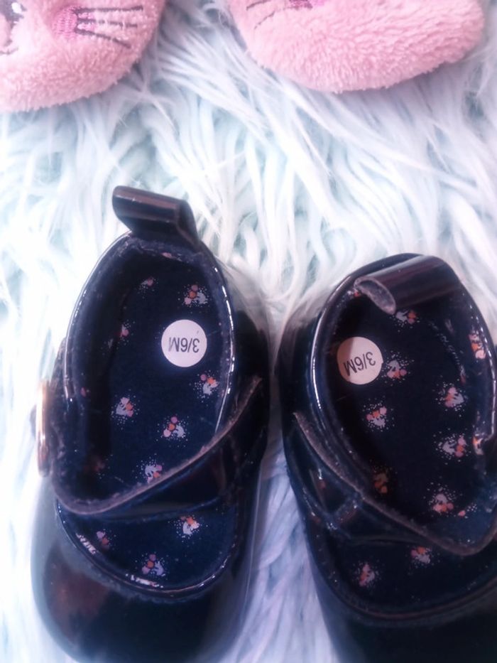 🐹 lot chaussures et chaussons 3 6 mois 15 16 - photo numéro 2