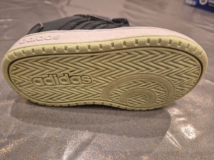 Bascket adidas à scratch - photo numéro 5